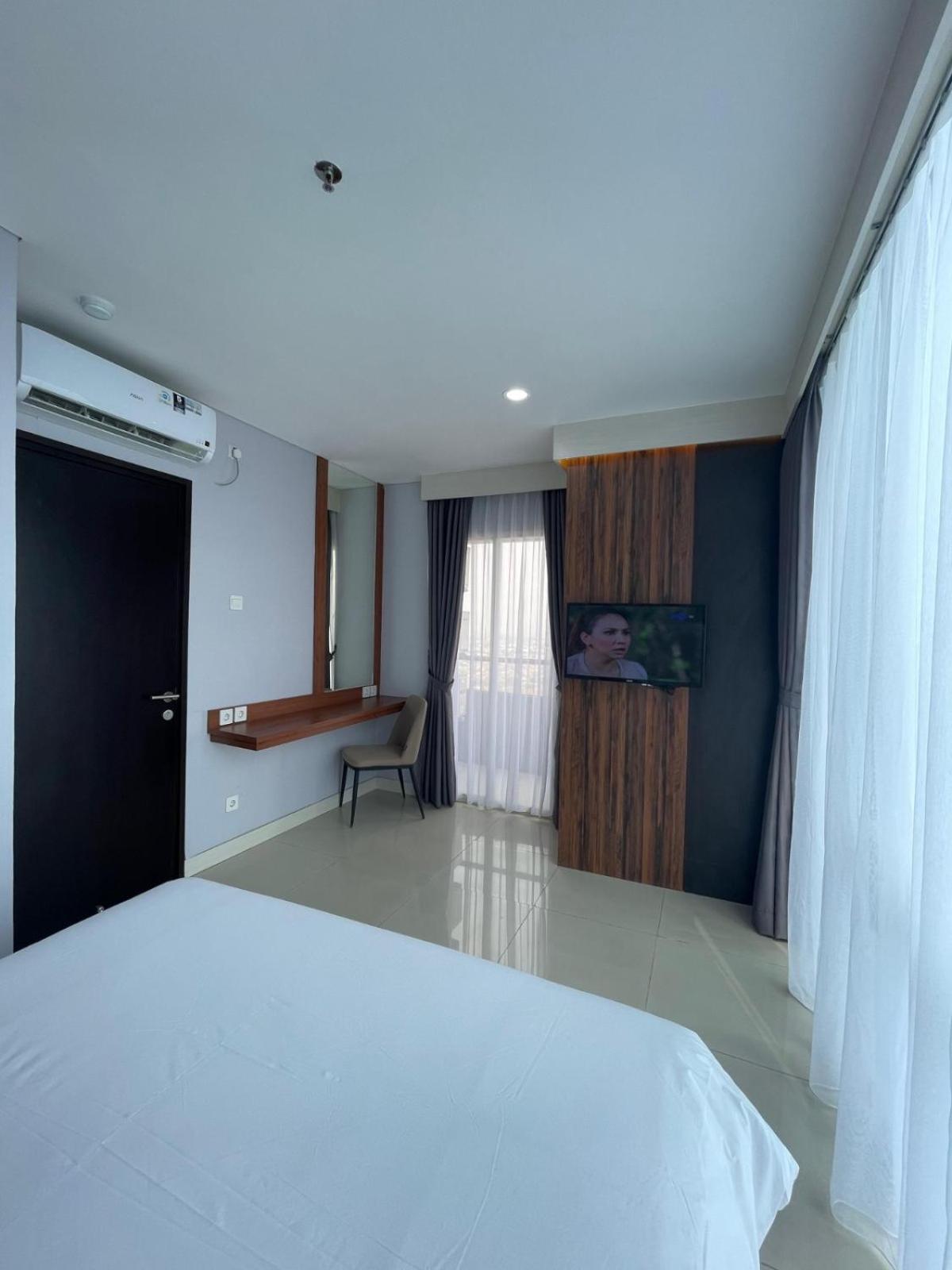 Daima Suites Margonda Depok Exterior foto